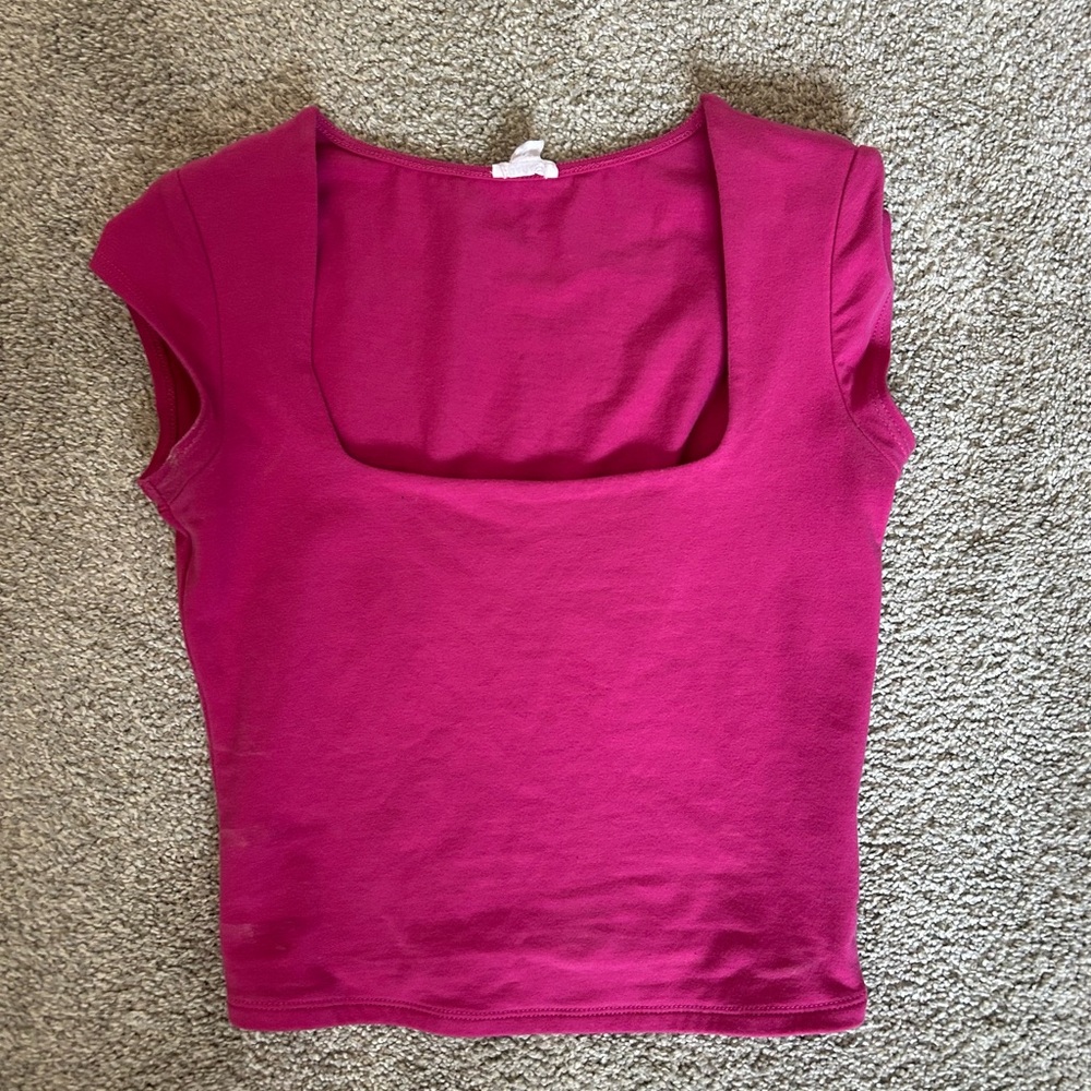 Women's Fuchsia Top